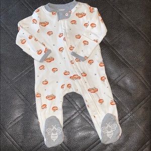 Burts Bees baby sleeper